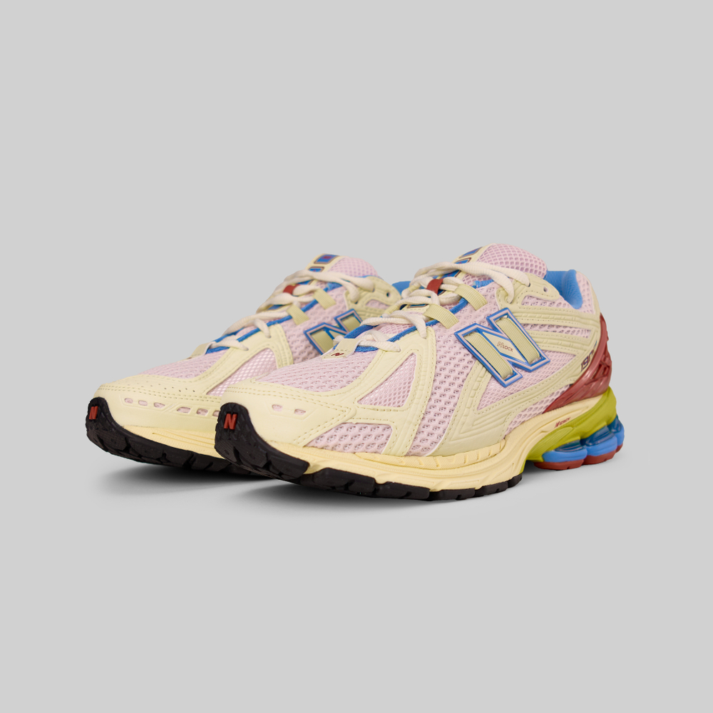 Кроссовки New Balance 1906R "Dawn Glow"