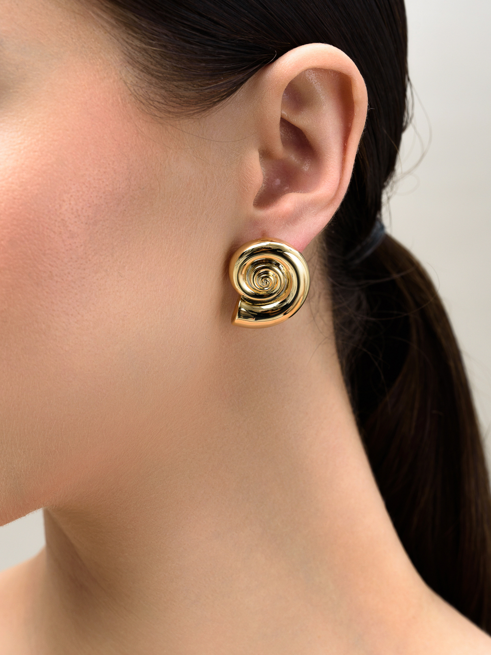 Серьги "Shell bound" Gold