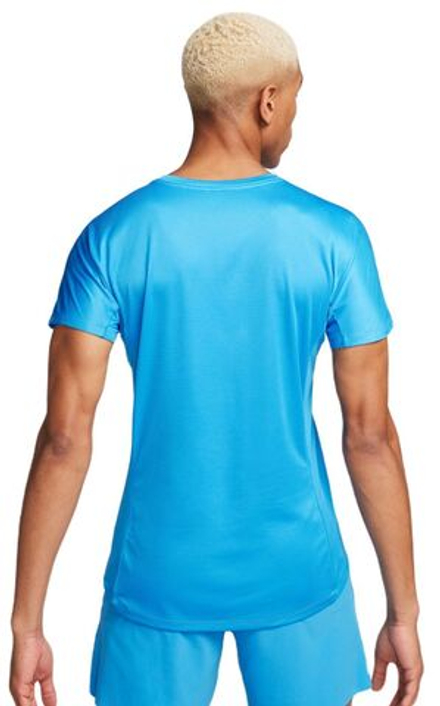 Мужская теннисная футболка Nike Rafa Challenger Dri-Fit Tennis Top - light photo blue/white