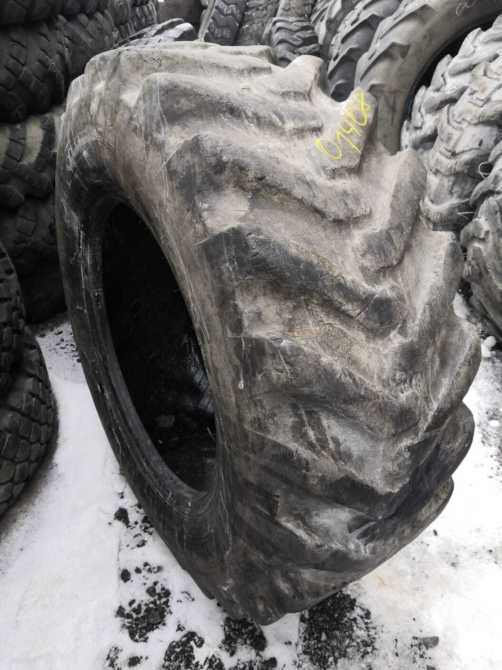 16.9-28 Michelin Power cl шина б/у