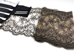 Набор 2А. Бюстгальтер на косточках с мягкими чашками и трусики (кружевной/вышивка на сетке), черные узоры на телесном фоне