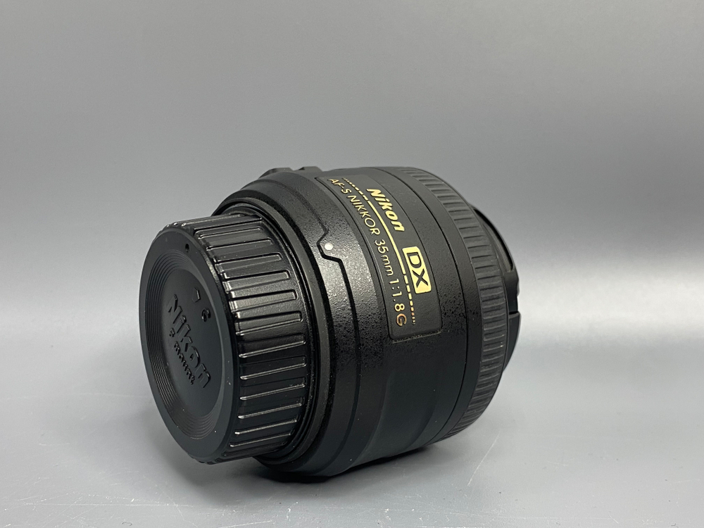 Nikon 35mm 1.8G AF-S DX Nikkor