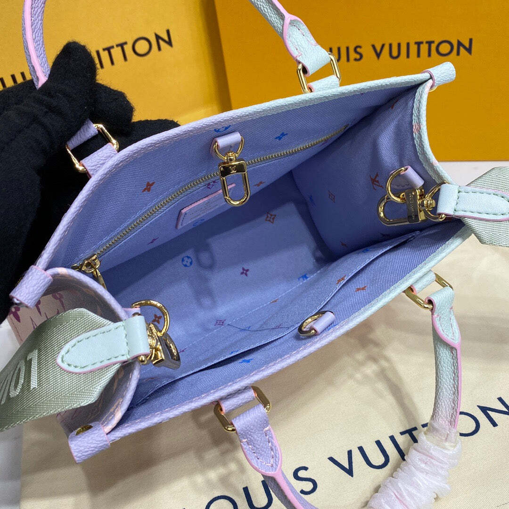 Louis Vuitton Onthego PM