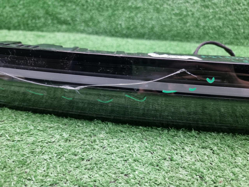 Фонарь крышки багажника Lixiang L6 (2024-н.в.)