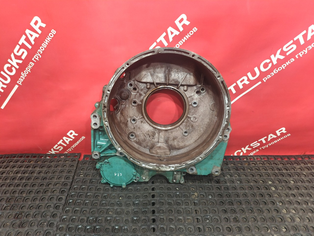 Кожух маховика