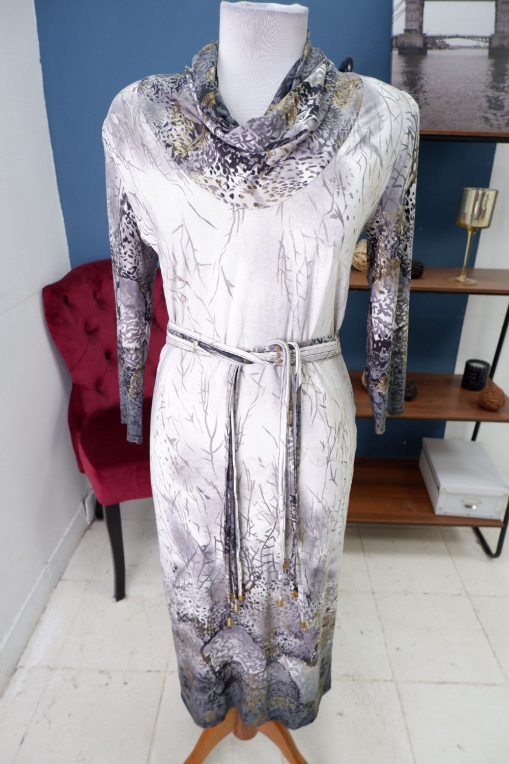 Платье Made in Kyrgyzstan красивое 46-48 размер, новое