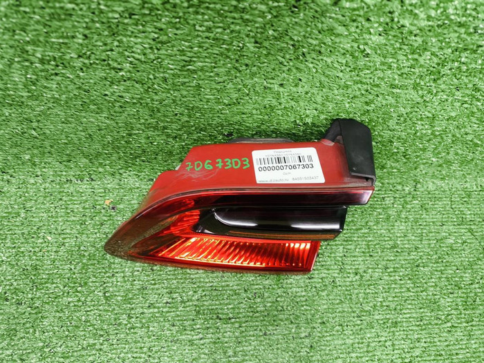 Фонарь правый внутренний Porsche Macan 95b (14-18)