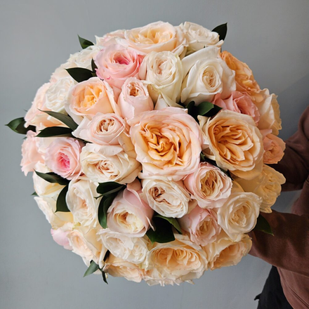 Букет из ароматной нежной розы