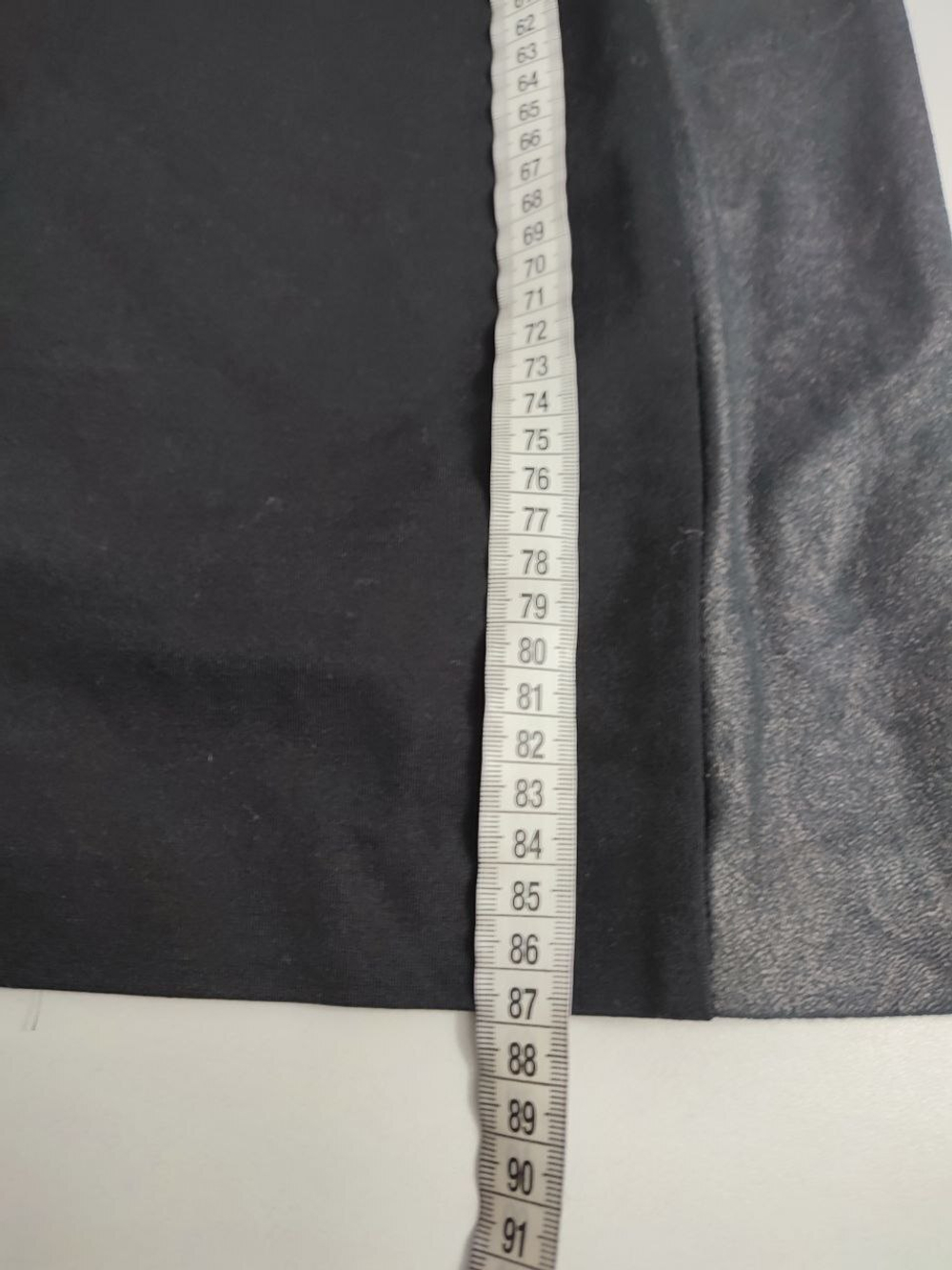 Платье Guess стильное 42 размер