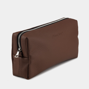 Женская косметичка Briquette Easy из натуральной кожи теленка, цвета шоколад