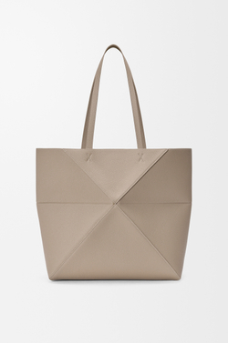 Loewe Средняя сумка-тоут Puzzle Fold из мягкой зернистой телячьей кожи, цвет глины