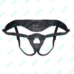 Черные трусики для страпона из патентованной кожи