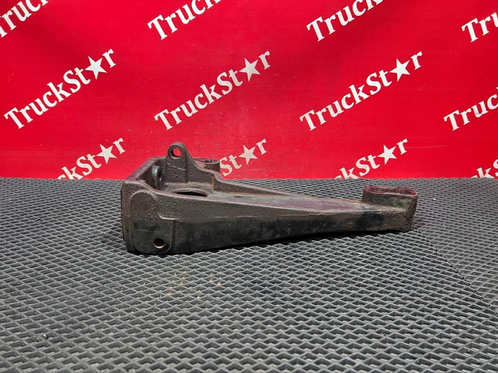 Кронштейн кабины левый