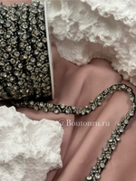 Тесьма с бисером и стразами на черной атласной ленте