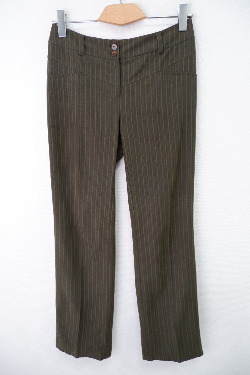 Брюки Olar лаконичные 46 размер