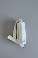 Сумка женская кросс-боди экокожа бежевая QOZA