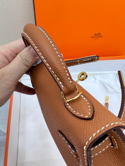 Hermes Kelly 19