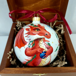 Коллекционный елочный шар с росписью Палех "Дракон" в деревянной шкатулке