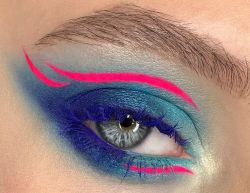 Жидкие тени Color Gel Pink Neon