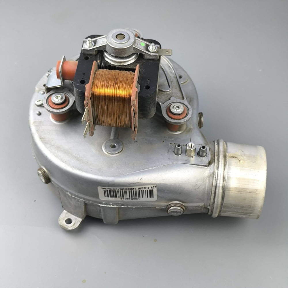 Б/У Вентилятор для котлов BUDERUS U042, BOSCH 4000 арт. 87160121310