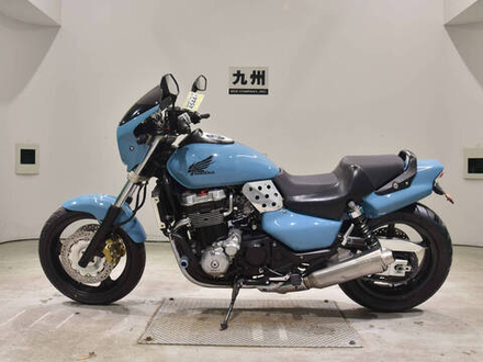 Honda X4 1998