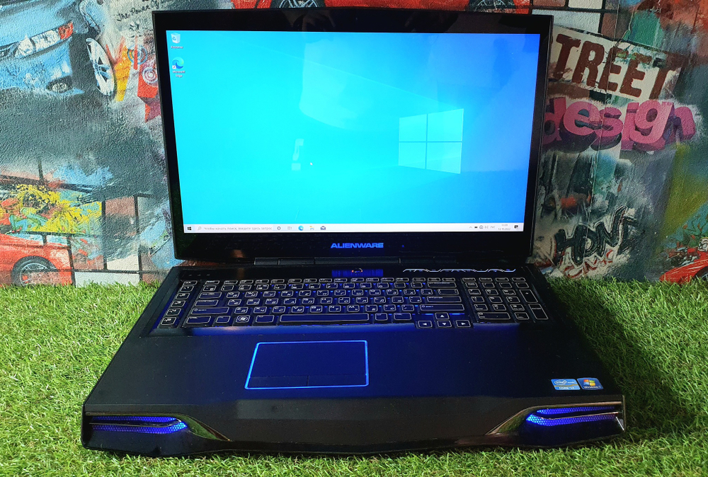 18.4" Игровой Alienware i7/32 Gb/GTX 680M 2 Gb/FHD