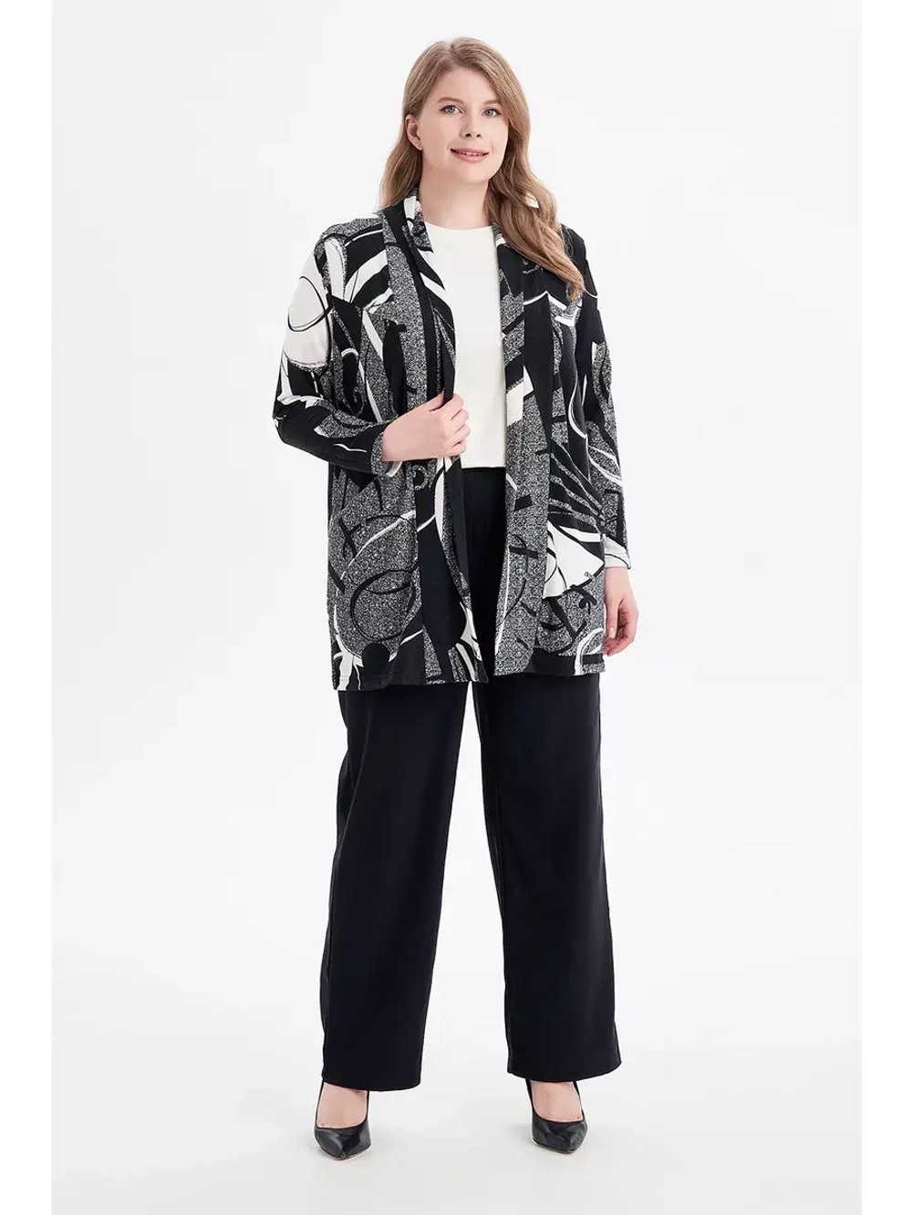 Кардиган трикотажный мягкий черно-белый