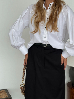 Юбка с разрезом чёрная