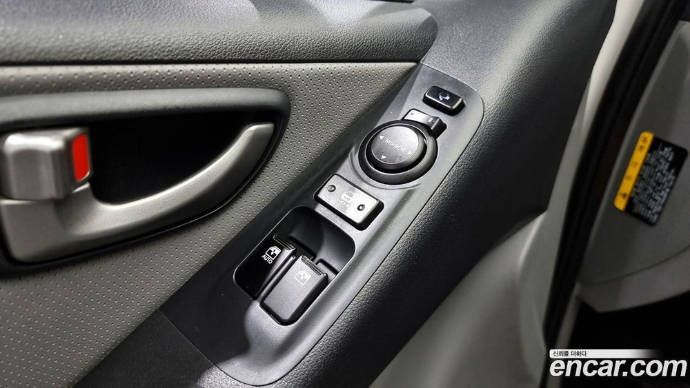 Hyundai The New Grand Starex Van 3-х местный (11.2020)
