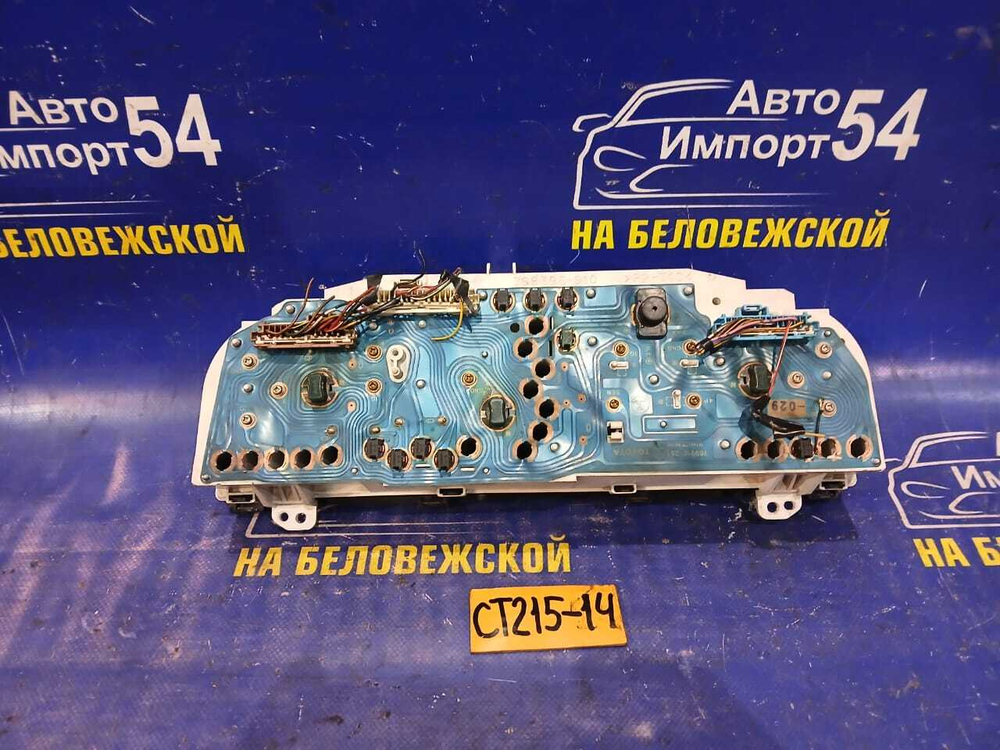 Щиток приборов TOYOTA CORONA PREMIO 1996