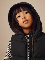 Жилет дутый удлиненный для девочки Next 371-706, Черный