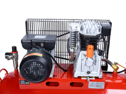 Компрессор пневматический 220В 3.0кВт 8атм. 300л/мин. ресивер-100л поршн. ремен. одноступенчатый GTE