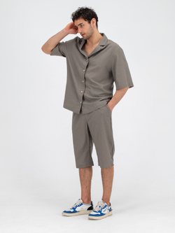 Костюм льняной с шортами. Хаки