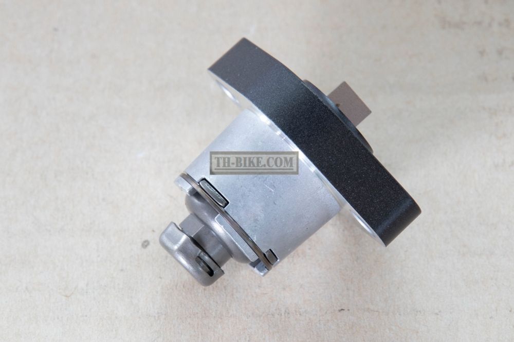 14520-K33-D01. LIFTER ASSY., TENSIONER
