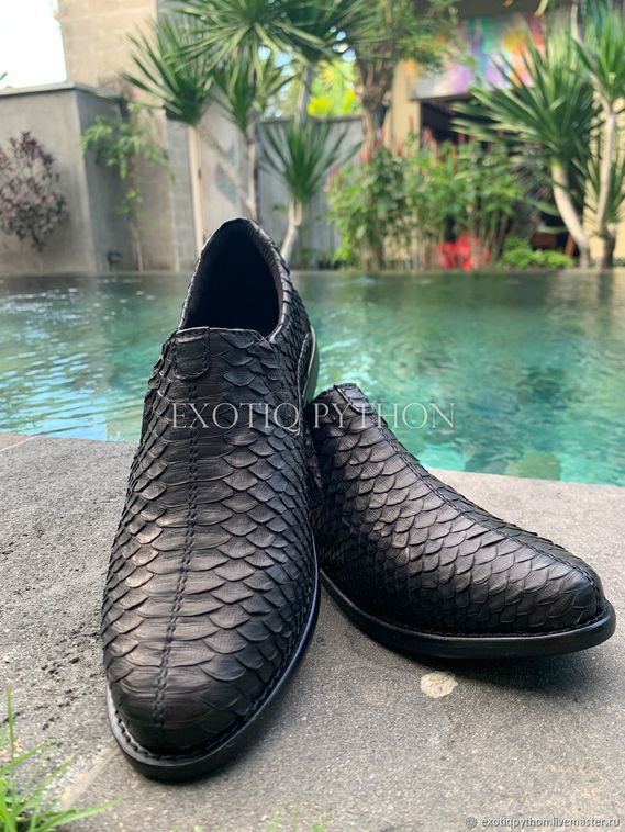 Ботинки из кожи питона SH-150