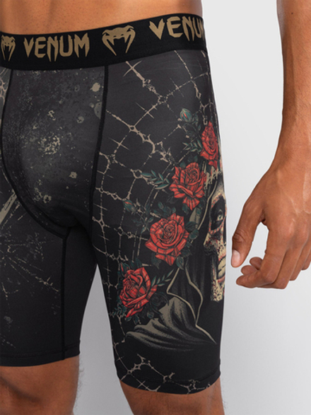 Шорты компрессионные Venum Santa Muerte 5.0 Deep Black/Gold
