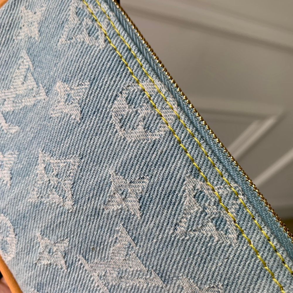 Louis Vuitton Mini Pochette Accessoires