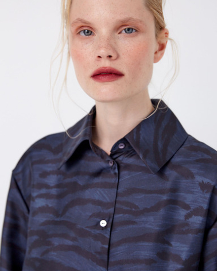 Рубашка из шелка Стелла Маккартни черный/синий