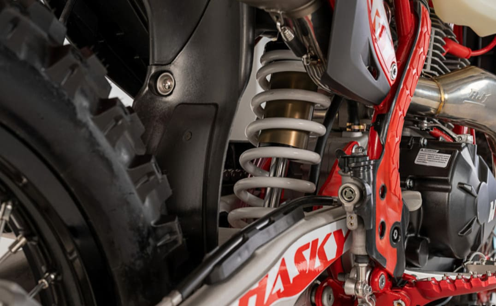 Мотоцикл кроссовый эндуро HASKY F6 Racing 175FMN PR300