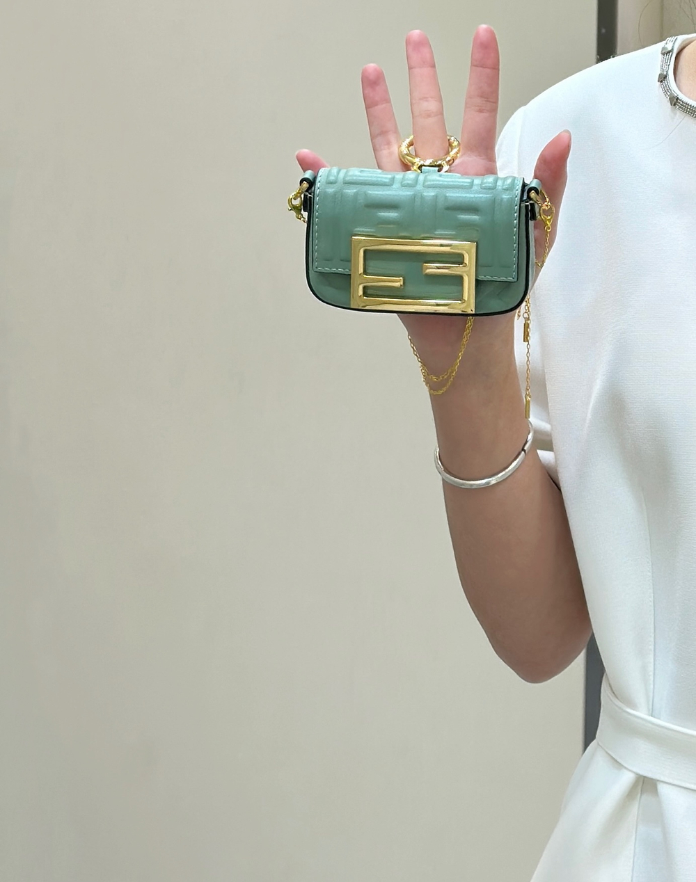 Fendi Nano Baguette 11 cm