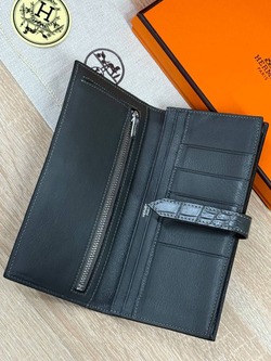 Кошелек Hermes из кожи крокодила
