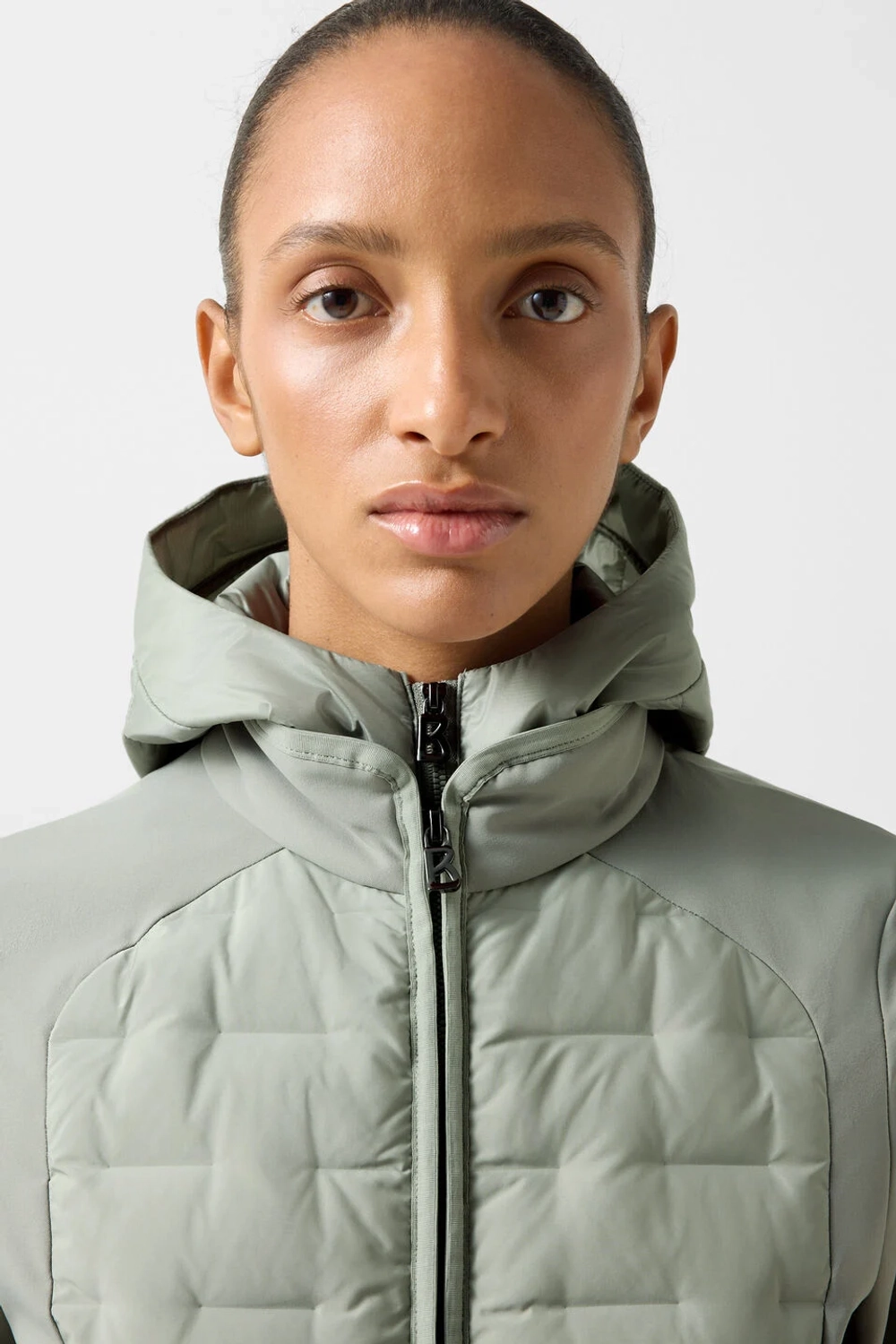 Куртка BOGNER GOLF IRMA-D в цвете эвкалипт