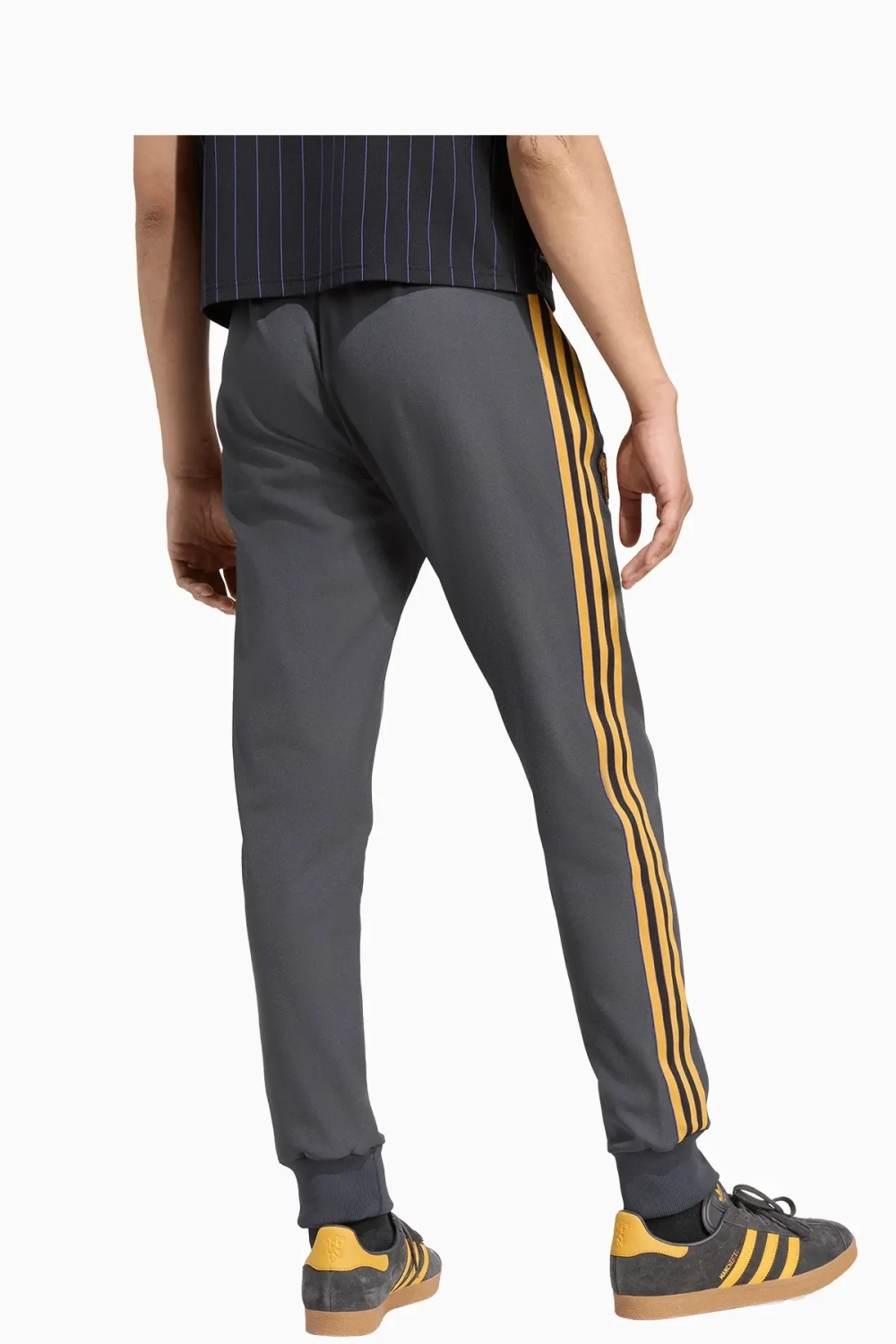 Штаны adidas Manchester United 25/26 Terrace Icons - серый