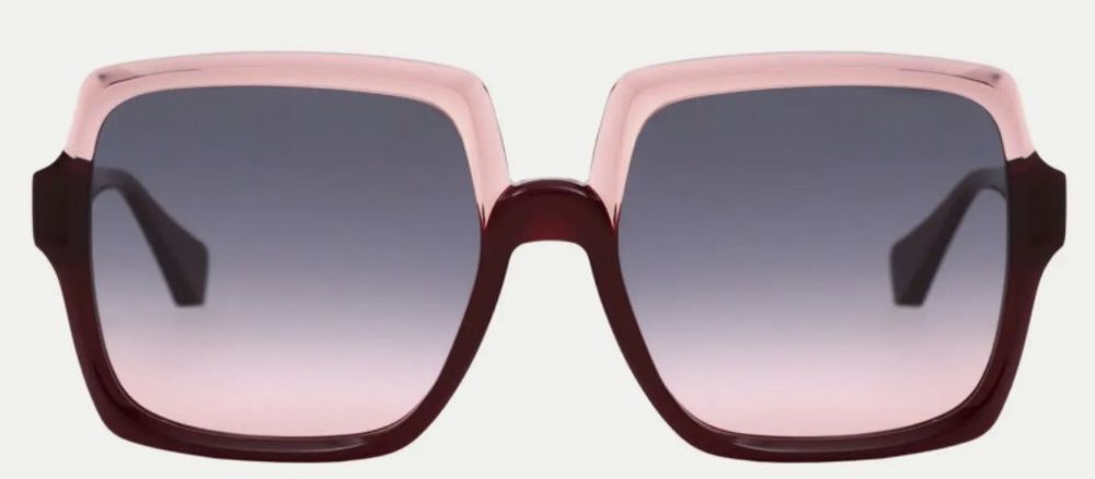VIVIENNE 6