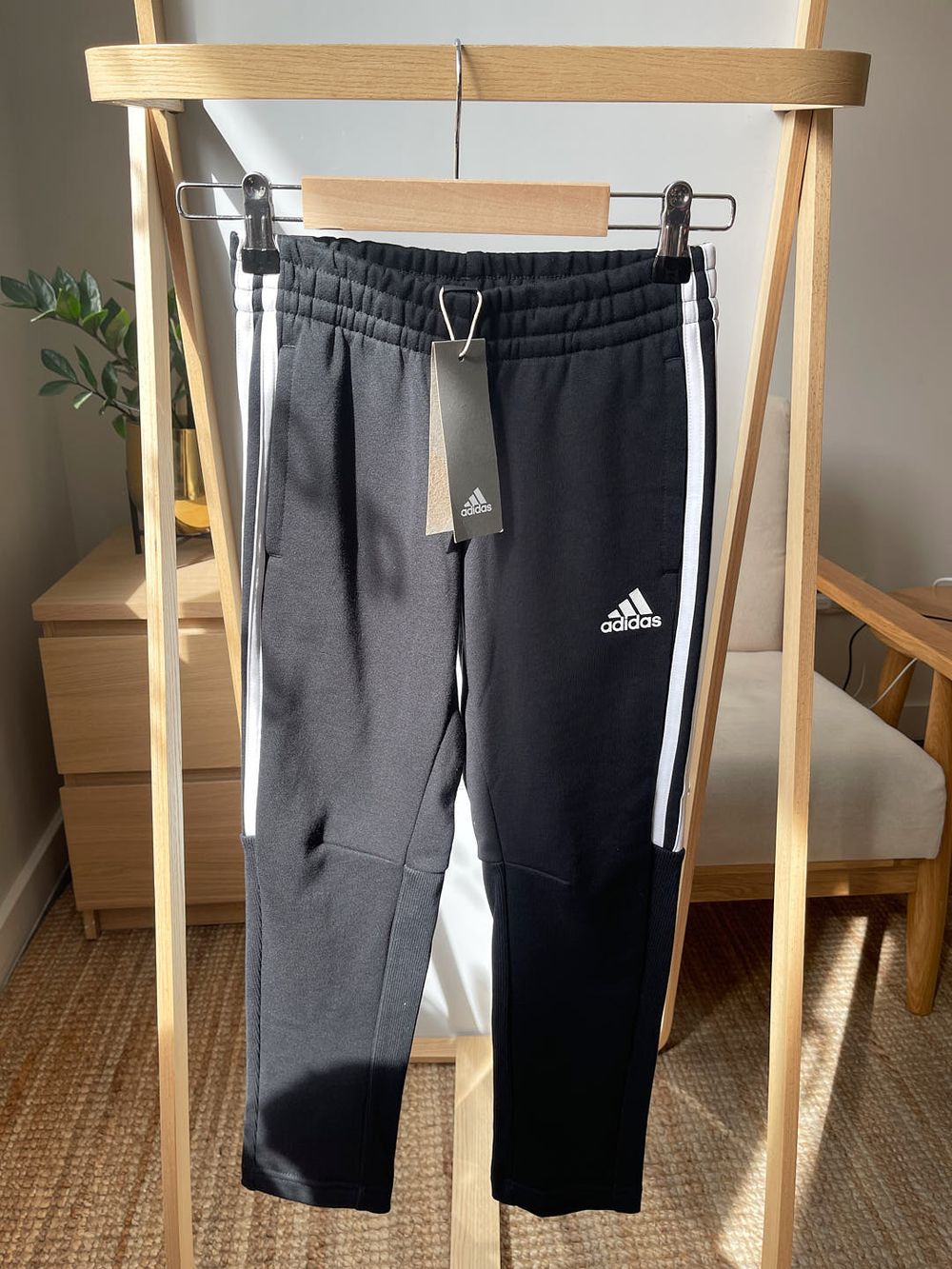 Новые брюки Adidas, 128