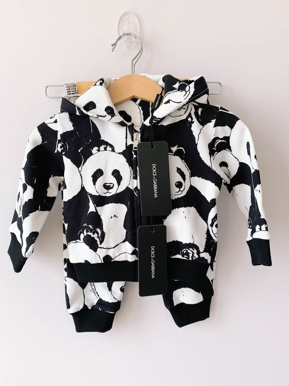 Костюм Dolce&Gabbana