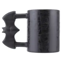 Кружка DC Batman Batarang Shaped Mug 330ML PP8053BM