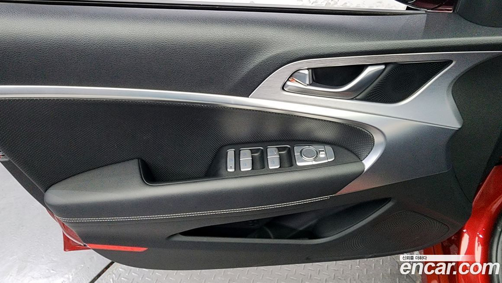 Genesis G70 2.0T AWD (10.2019)