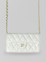 Сумка-клатч 2562-1 на тонком ремешке с золотой фурнитурой