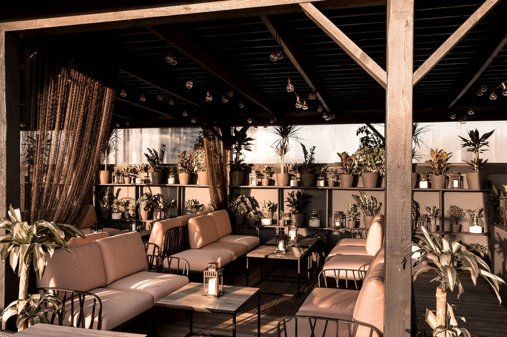 Диван пластиковый с подушками Nardi Komodo 2, антрацит, розовый